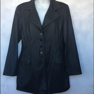 Louis Paris Black Rain Coat Size M